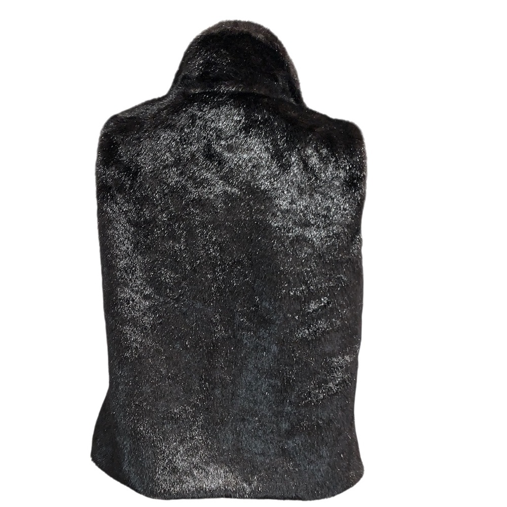 3/$25💕REVERSIBLE FAUX FUR VEST💕GORGEOUS! EXCELLENT CONDITION!! - Picture 2 of 8